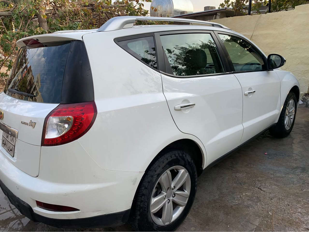 Geely  2013  bi sebx bi da3m 
Slayit
Koşin kareba+hiter 
Gir o mekine camri زاخو, دهوك


**إذا كنت صاحب هذا الإعلان وتريد حذفه لأي سبب، رجاءا أرسل رسالة إلى الدعم الفني**