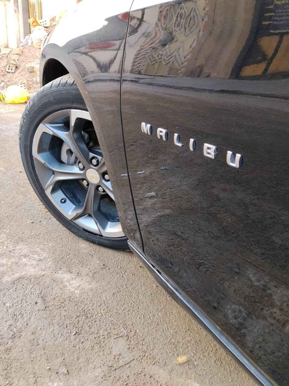 سلام عليكم ماليبو للبيع موديل 20 مواصفات LT  رقم بغداد باسمي بيها 3قطع صبغ رايدها  ب110 وبيها مجال  ***********  واتساب مكاني بغداد

