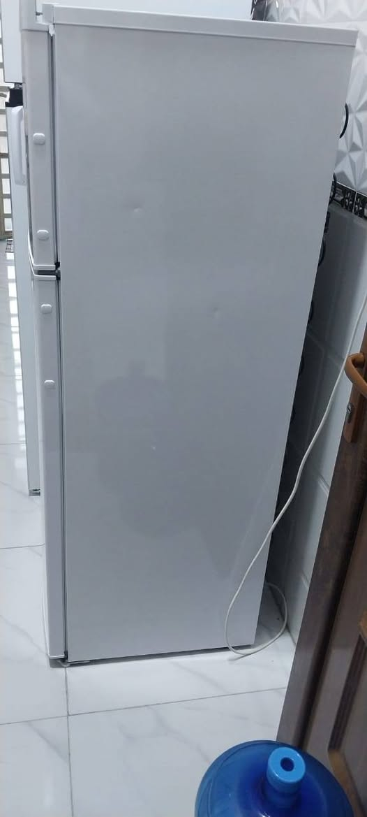 مكلف بالنشر
ثلاجه فول تجميد
نضافته 100/90
مداخله اي تصليح
السعر ب200 وبيه مجال 
العنوان الفلوجه
للاستفسار الاتصال 
***********
