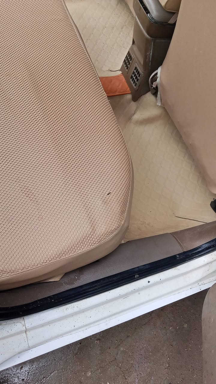 البيع سياره محوره كورلاه سياره حلوو مال بيت السعر 42 رقم قادسه مشروع وطني وبسمي اني  من العمارة لو مراوس كون وتماتيك *********** واتساب
