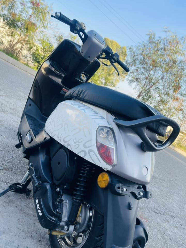 ماطور ماكس بوليسي ZKHموديل 2022 لاصرف ولا بخار شراط محرك كبس ماطول كامل شغل  سلف وكهرباء شغل شراط كل بلاري.  نقص بيه. بس سيم كيج سرعه قفط باقي ماطور مكفول عام شراي يجي خاص او اتصل عليه ***********
