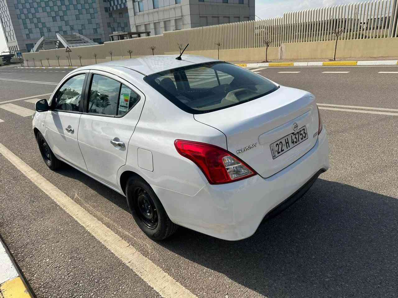 لاکشمیبای 2016
یەک پارجەی بۆیاغە لەگەل دوو تەعدیلی گجکە رەقم سەنوی هەموی نوێ سەیارەکە بی قەپو قۆبە  تەقەو رەقی بەشەرت دەبل گیج
سەعر ٩٠ مەجالی زۆر کەم
فایبەر واتسئاپ(***********) أربيل, العراق
