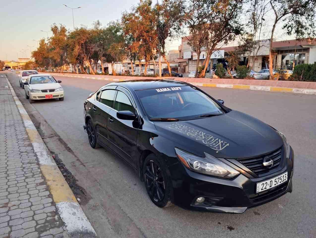 3 پارچە دوو دەرگای گۆراوە بیلاد لەگەڵ چاملغ دواوە لای سەکن  بێ ناو گردن و بێ ئێرباگ بێ تەرزە 
سەنەوی تازەیە تا 2029 
رۆنی هایدرۆلیک و مەکینە تازە گۆراوە 
134 mile رۆشتوە
کامل جوانکاری بۆکراوە 
-بەصمە و شەغالە
-تەحدید سورعە
-شەفتی سوکان
ناونیشان کەرکوك
سعر 128 و مەعامەلە
***********

