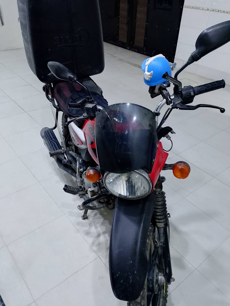 سلام عليكم بوكسر لبيع 2022مرقم بغداد الدراجه بيه بدايت تبخير الدراجه ابد ما مفتوحه سعر 1850مكان مدينه الصدر ***********
