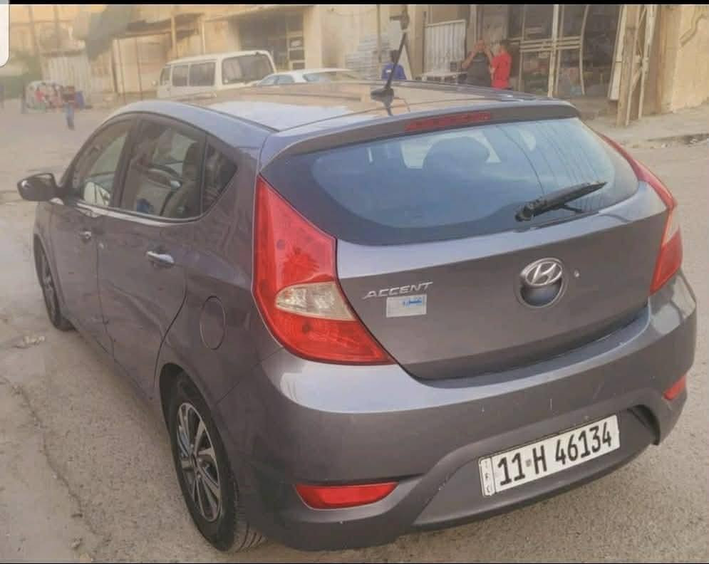 السلام عليكم اكسنت مديل ١٧ وارد امريكي حادث جاملغ خلفي بدون دواخل رقم بغداد  بسم مره 
تحويل ثاني يوم عده الجاملغ الخلفي صبغ والباقي مكفول من الصبغ والسونار مرفق ويه الصور العنوان
الوزيرية السعر ٩٢
***********
