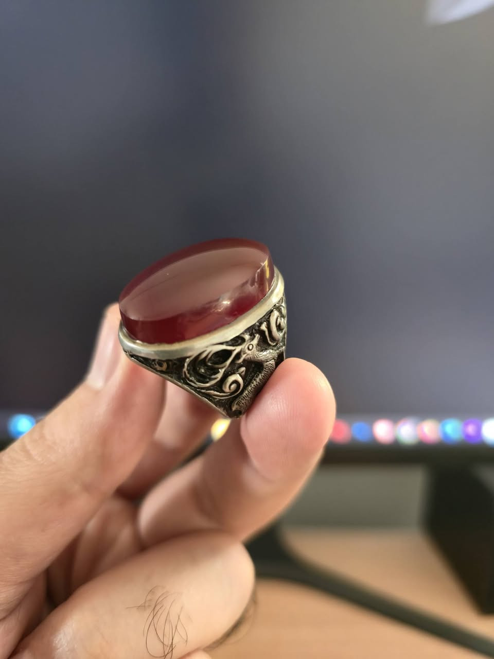 عقيق يماني كبدي
قلم محسن جنكي .. تقييم السعر اذا أمكن


**إذا كنت صاحب هذا الإعلان وتريد حذفه لأي سبب، رجاءا أرسل رسالة إلى الدعم الفني**