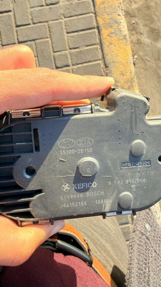 جويتر اكسنت 1600 نوع 150 جديد وكاله موبس شغال و على الضمان  وياه ولف حماوه هم جديد وكاله 
للبيع 
ابيعهم اثنيهم شي على شي ب 100 الف 
للعلم الجويتر ب 150 ينباع 
و الولف ب 35 
توصيل جميع انحاء العراق
*********** تواصل
