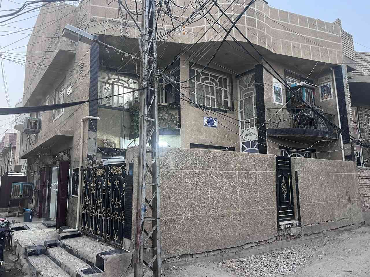 إسلام عليكم  بيت طابو صرف م150ثلاث طوابق 7غرف نوم 4حمامات مشترك +3محلات البيت ركن //استفسار اكثر ***********@إشارة
