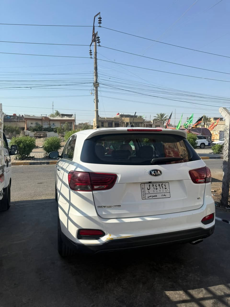 Kia Sorento 2020
وارد امريكي ضرر دعاميه امامية بدون ايرباك 

و باب خلف السائق بارد فقط بدون صبغ 

و باب الخلفي عكس السائق بي ضرر بسيط مثل ما موضح بالصور

محرك  GDI 3500 

6 سلندر 

7 راكب 

رقم بغداد و مكانها بغداد تحويل ثاني يوم 

السعر 190$ و بيها مجال 

للاستفسار اكثر خاص او اتصال 

***********
