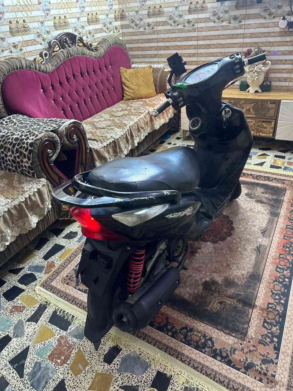 ملاحظة اني مندوبه
سلام عليكم ماكس ثعلب بلاديه مكفوله مكينه ناعمه شلعه معدل هجم  للبيع او مراوس بسكنس ادفع فرق سعر  خاص رقم ***********
