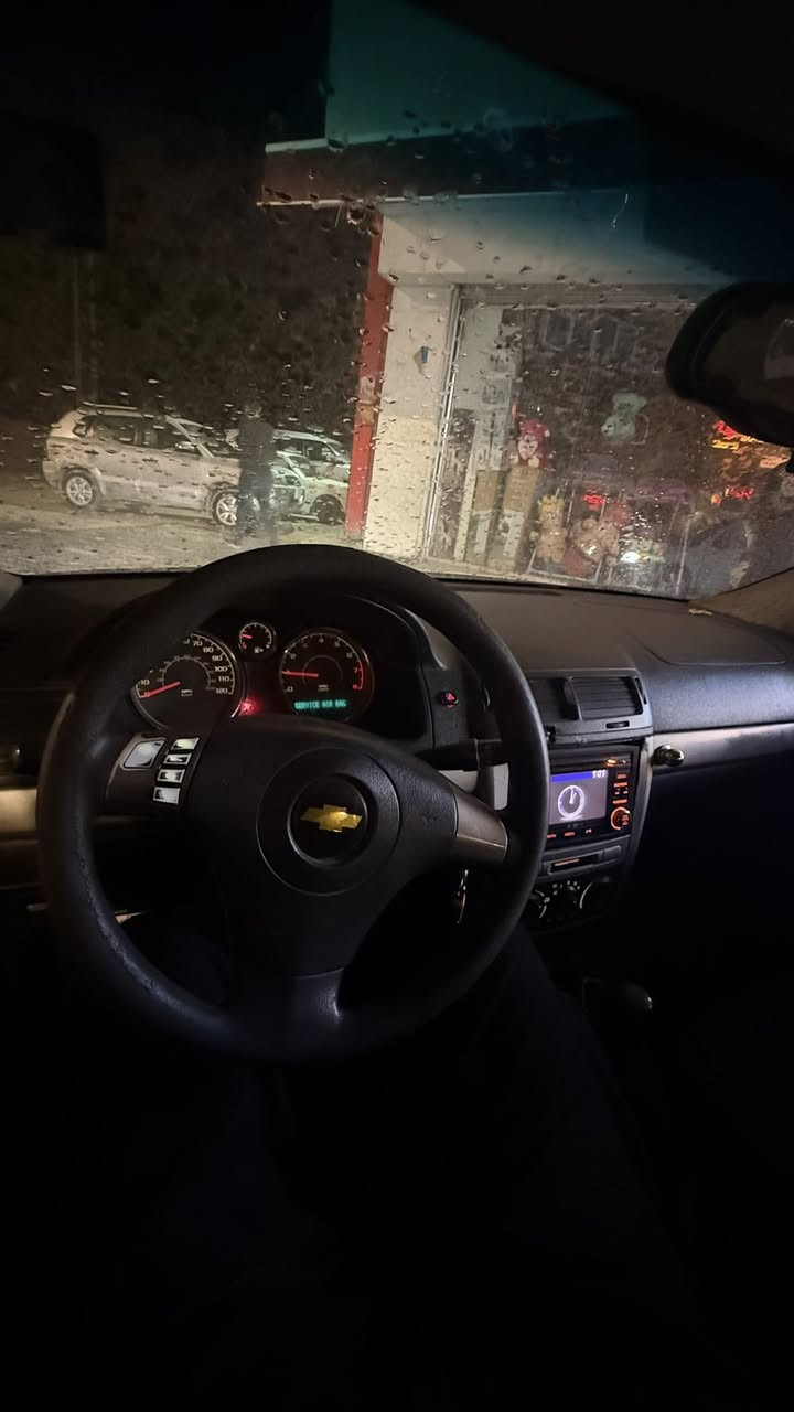 سلام عليكم
شوفرليت كوبلت موديل ٢٠١٠ سياره جاهزه بدون نقص كير مكينه تبريد كله تمام رقم انكليزي مشروع وطني سنويه وهزه جديده 
سعر ٤٣$
رقم ***********
