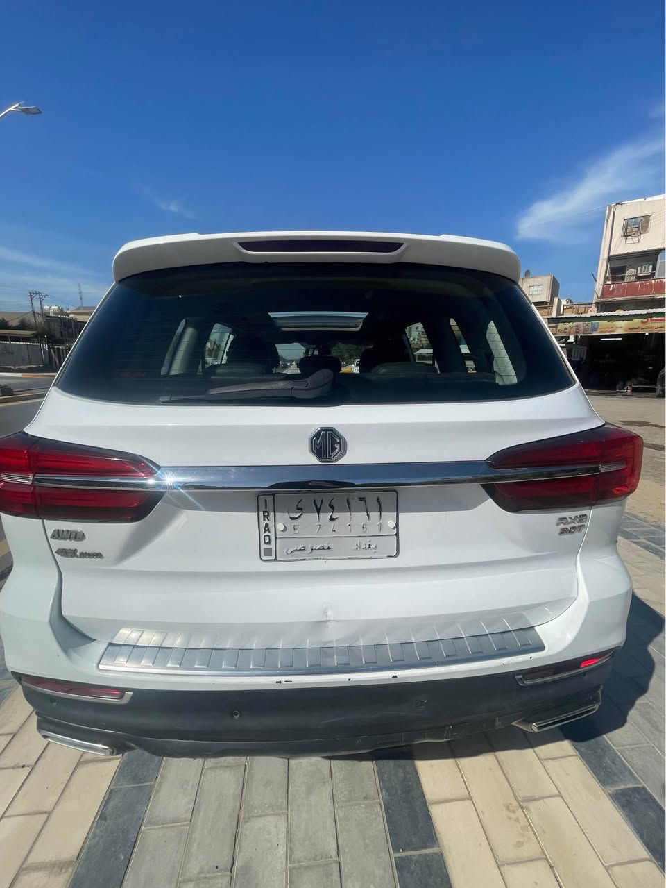 2022خليجي بدون صبغ وبدون حادث  بيع او مراوس 
بيها شي بسيط  معمر يم باب السايق على كد شبر ✔️
ممشة 120km  
محرك مفتوح 
كير مكفول 
7 راكب دفع رباعي 
محرك 2000 توربو
كامره 360 درجه 
اربع كامرات 
حساسات خلفي امامي 
كشن جلد تدفيه تبريد كهرباء 
تبريد قطعتين معزوله 
لايت زنون ثلجي حساس 
حساس ماسحات امطار 
جنطه كهرباء شفط
سبير مانازل 
رقم بغداد بأسمي حره 
سيارة جاهزة ✔️
بغداد الدورة / 
*********** <<<  سعرة 140 $ وبيها مجال حك جيتك بغداد, العراق
