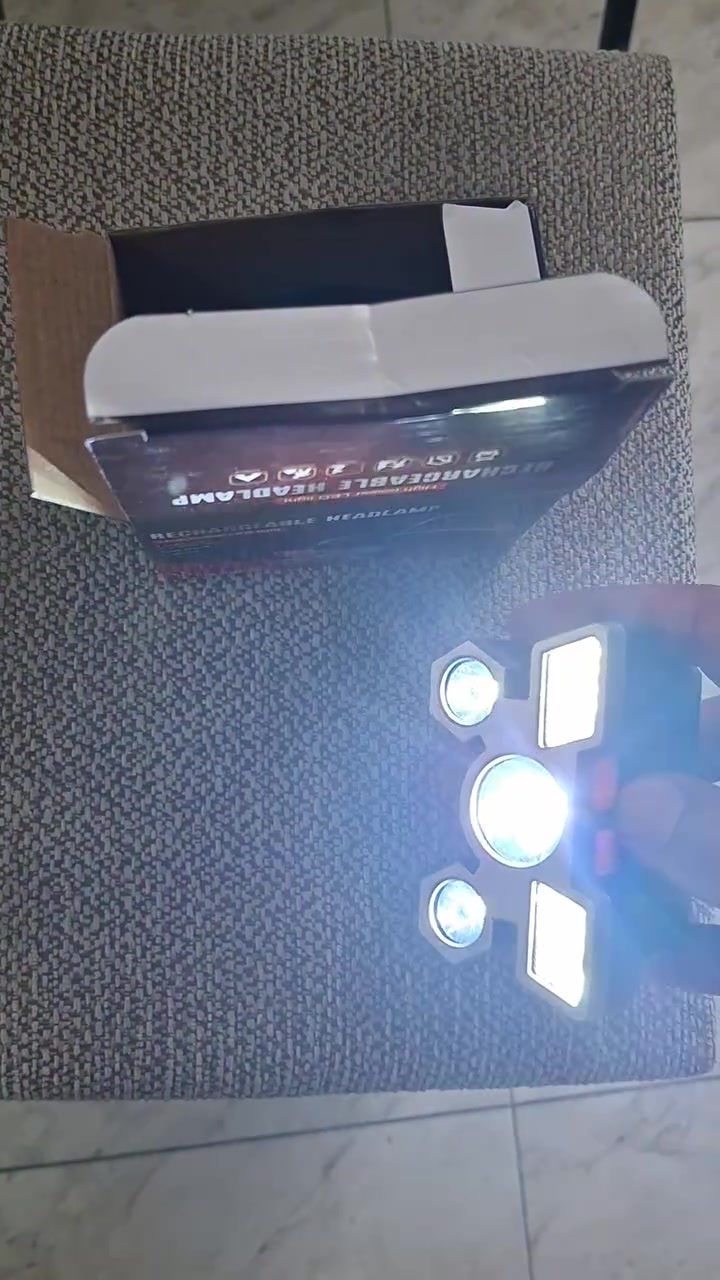 لايت راس يخبل شحن ب 2500 فقط


**إذا كنت صاحب هذا الإعلان وتريد حذفه لأي سبب، رجاءا أرسل رسالة إلى الدعم الفني**