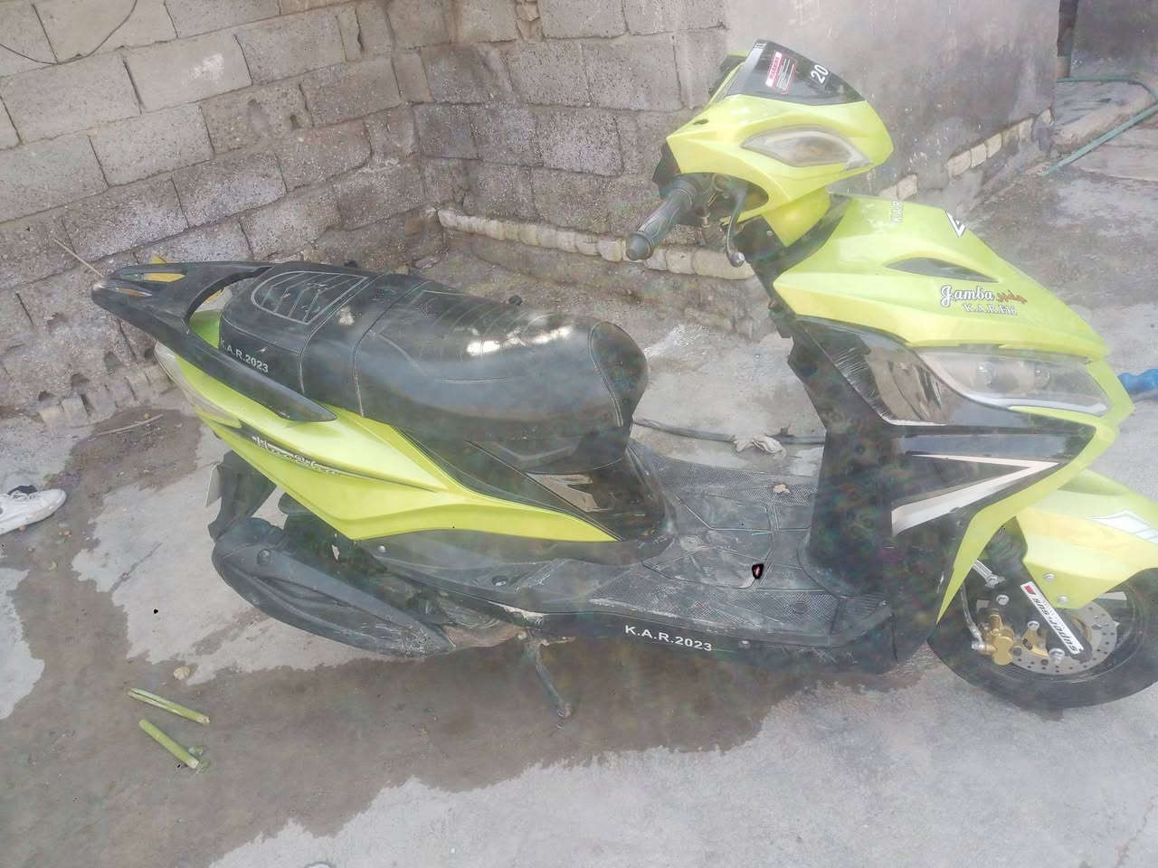 سلام عليكم
اخوان دراجه جامبو دراجه حلوه ونضيفه موديل 2023عوزه بس كابريتر دراجه تخبل 
***********هاذه رقمي متواجد واتساب 
سعرها 400وبيها مجال
