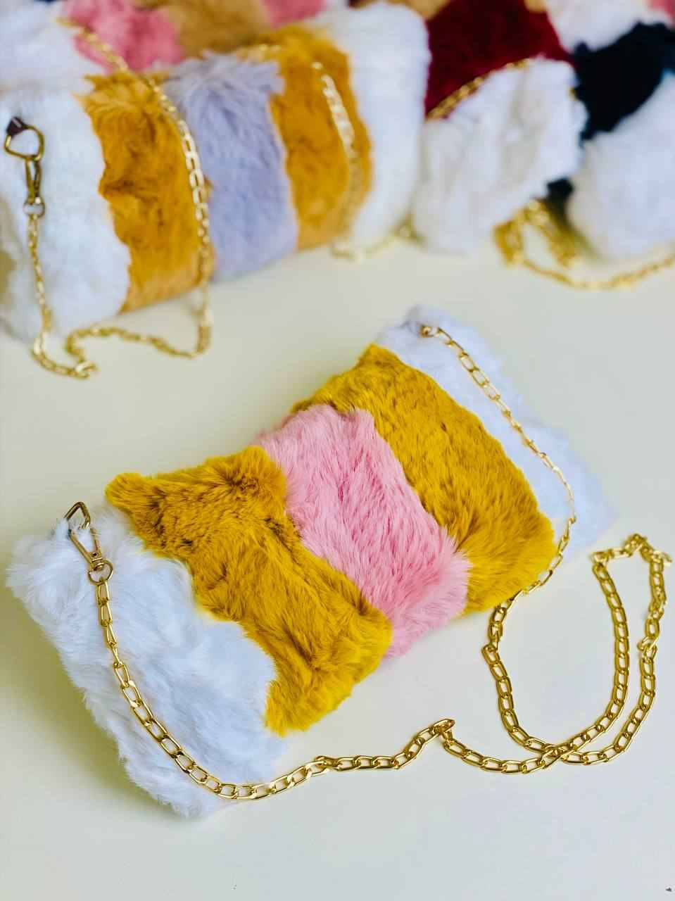 👛ترند الموسم👛

👛ترند الموسم 👛حقيبة لكل انثى انيقة👑 🎁اليك أجمل حقيبة فرو تتناسب مع كل الاذواق💸, الأناقة بلمسة فريدة!  

دزاين جديد لموسم 🎶2026
تركي درجة اولى 🇹🇷💯
كوالتي عالي جدا 👍♥️

🎁متوفرة  🎁

🚘يوجد خدمة توصيل لجميع محافظات العراق ٤ الاف🚘 بغداد, العراق


**إذا كنت صاحب هذا الإعلان وتريد حذفه لأي سبب، رجاءا أرسل رسالة إلى الدعم الفني**