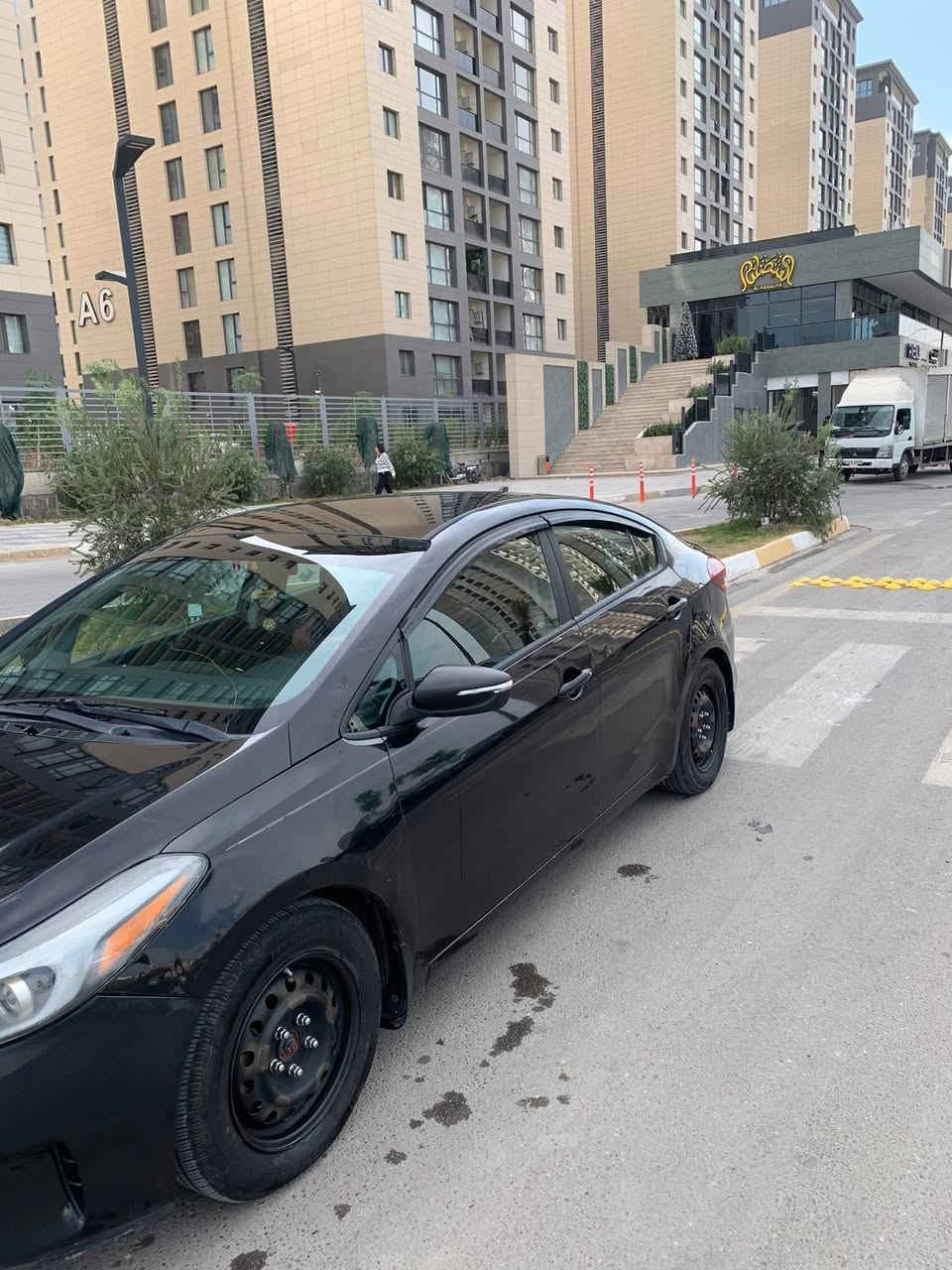 السلام عليكم
كيا فورتي ٢٠١٧ رقم اربيل بأسم شركة ناظم حسن شيخو سنوية منتهية ب٢٠٢٤ عدي وكالة بيهة
(تريد تحويل تريد وكالة)
ماشية 63 الف ميل
مواصفات عادية فقط تحكم وبلوتوث و اوكس
مكينة 2000 دوش مبدل گازكيت دوانص ماكو نهائي 
گير مبدل دهن يم توتاشي 
ملاحظة(گير ومكينة خير من الله وبشرط ع فحص)
الكشر يرادلة بولش
تخم تايرات جديد
السيارة جاهزة وترايهة وين ميعجبكم
 صورة الحادث مرفقة (ايرباك مابيهة السيارة)

رقم الشاصي

3KPFK4A74HE138909

السعر 108

مكاني سريع حي العامل/الاساتذة

***********
