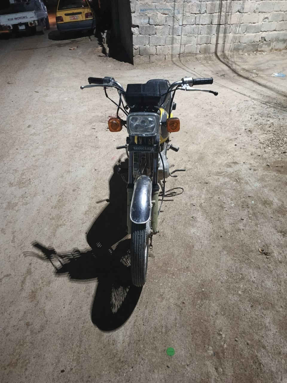 دراجه نظيفه كهربائيات كلها شغاله وراقصوا لي 450 وبيها مجال عنوان كربلاء قطط السلام***********
