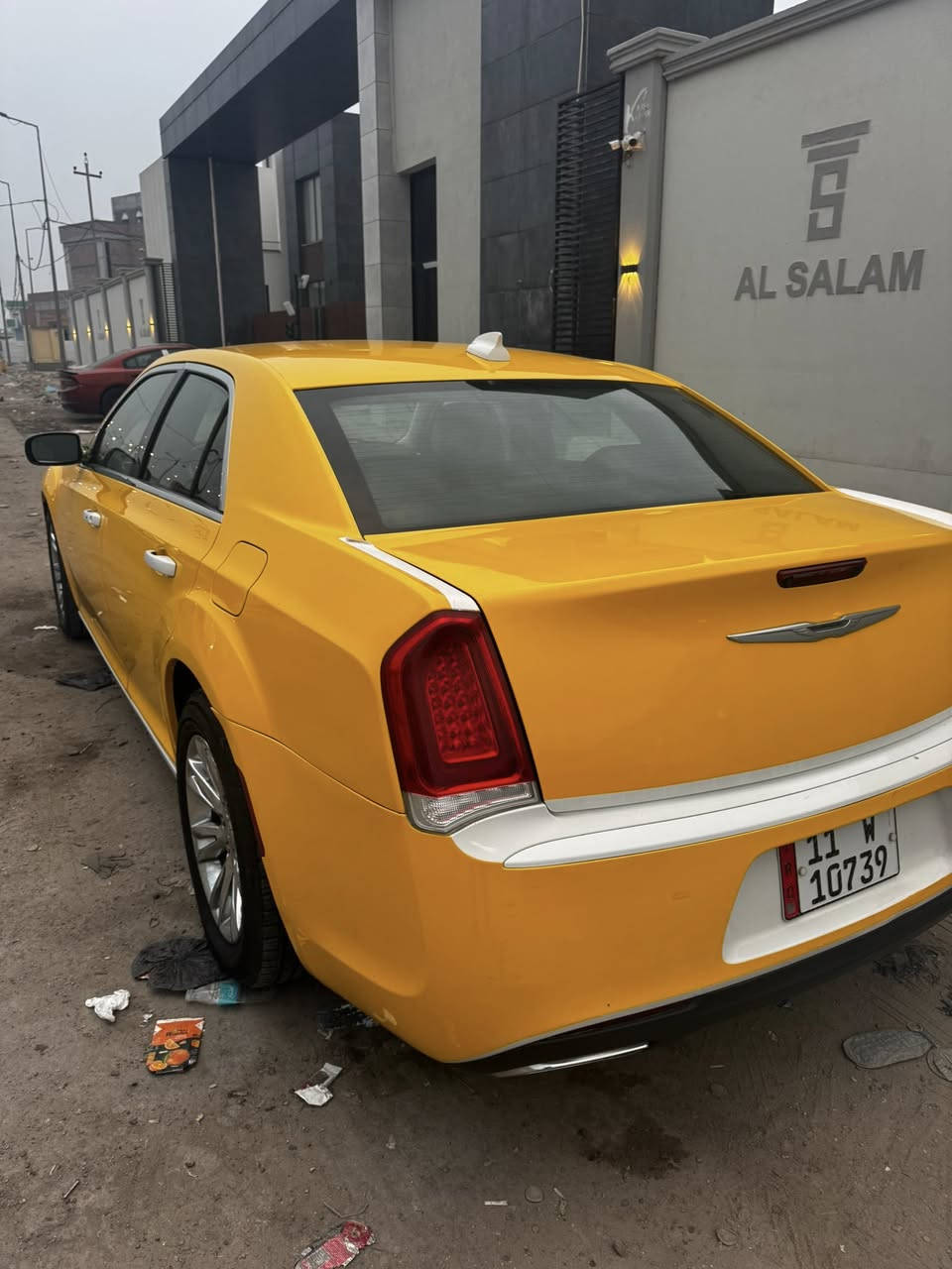 سلام عليكم من رخصت مدير الكروب
أوباما 17 معلايه 22سياره حادثه مجاملغ وبنيد والباقي كفاله 

كير ومكينه وكسن وحداده جديد وتخم تاير جديد مصفره هيه وغرامات كهربايات كله شغاله تدفه تبريد 

السعر 205وبيه مجال مجال حك الجيه المكان البصره 
***********
