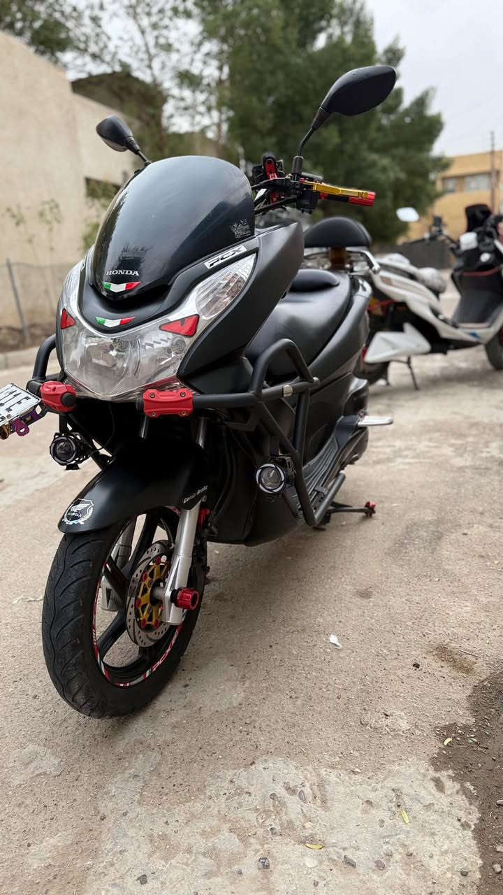 دراجة pcx الجيل الاول محرك 125 مرقمة لوحات انكليزي  بغداد   الدراجة مكفولة كهربائيات شغالة الدراجة مزوده تزويد كله أصلي وبعد اكو هواي تزويد داخلي  ممبين  التفاصيل موجوده بالصور    للتواصل *********** ممتواجد على الوتساب والفيس  مكلف بنشر
السعر 28
