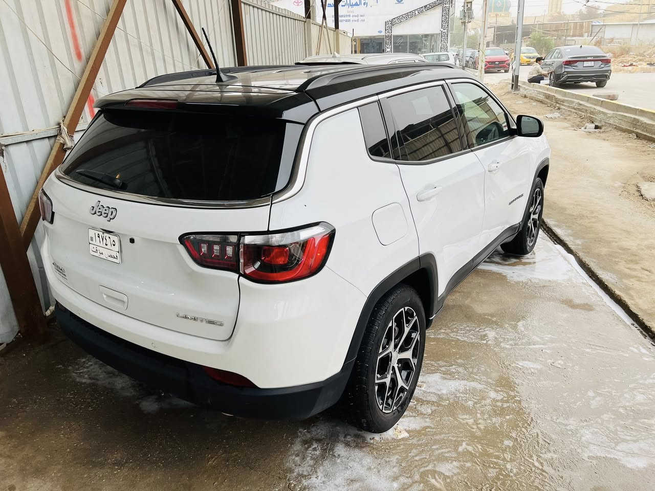 سلام عليكم جيب كومباس موديل 2024 دخول جديد مرقم كتاب شهداء ذي قار تبديل جاملق ايمن وربع لبنيد صبغ موصفات لمتد فور ويل تشغيل عن بعد دوخل جلد كرسي كهربائي شاير مري حساسات شاش ايباد كامر خلفيه تحكم ستيرن ماشيه 4000 لعنوان ناصريه لمركز 
السعر 158 رقم ت ***********
