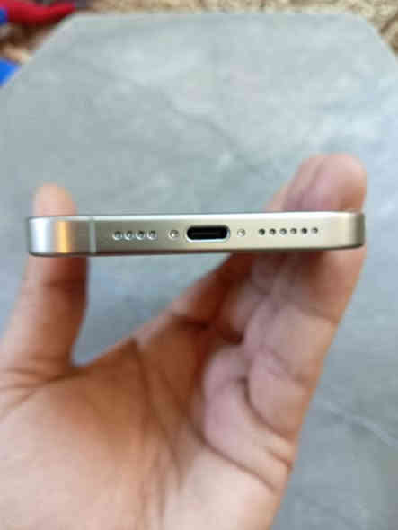 ايفون ١٥ برو ماكس ذاكره ٢٥٦ بطاريه ٩١ مكفول افحص وين ميعجبك دبل سيم كارت مكاني بغداد الامين الثانيه سعره مليون و٨٠ الف ( *********** )
