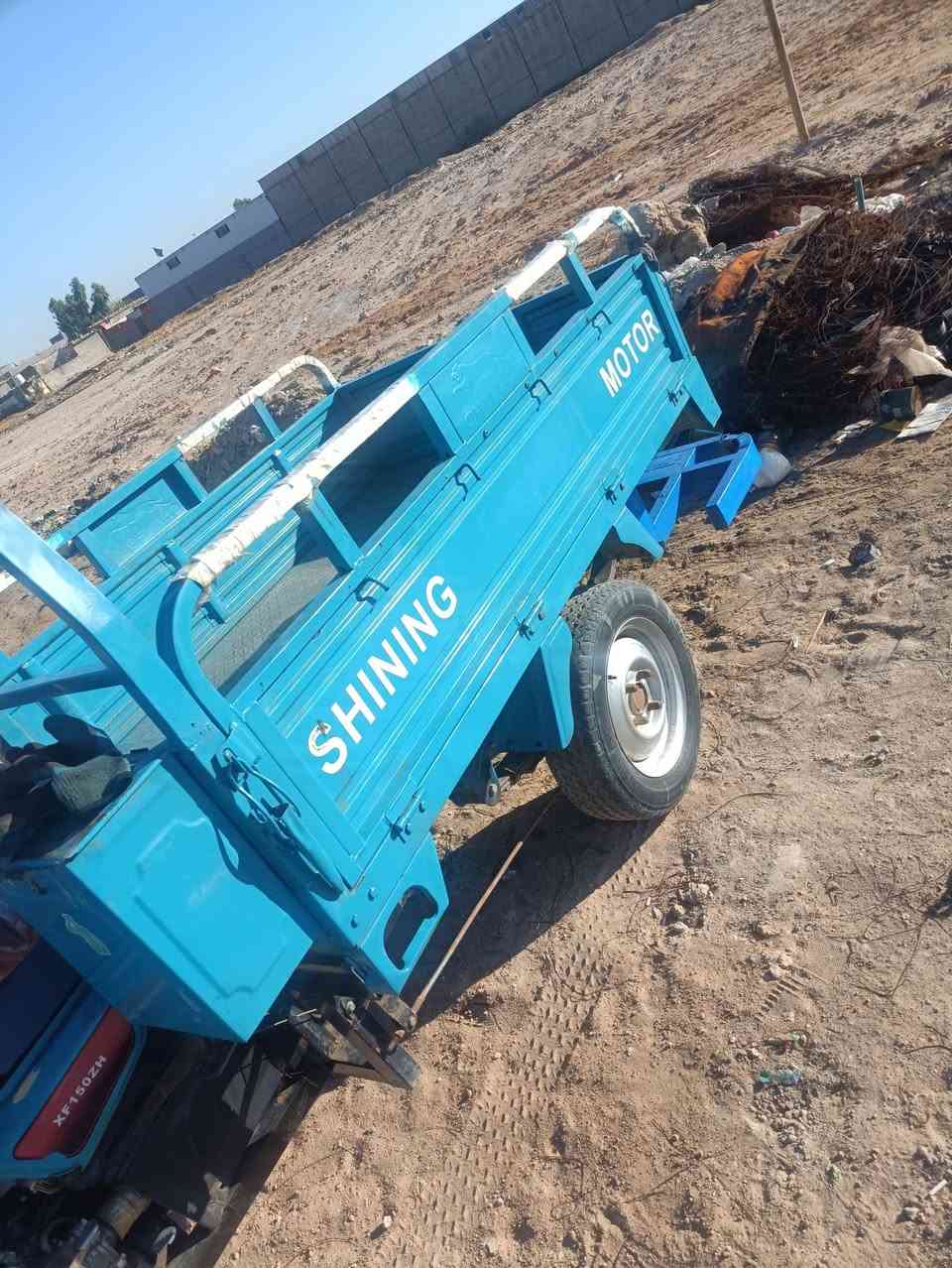 السلام عليكم ستوته للبيع مديل 21شهر 12نضافه فول مكاني كربلاءاوراق أصولي شاصي مكفول بدي طويل وشاصي مال فحل ***********
