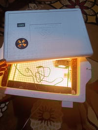 فقاسه • ٦٠ بيضة • جديده