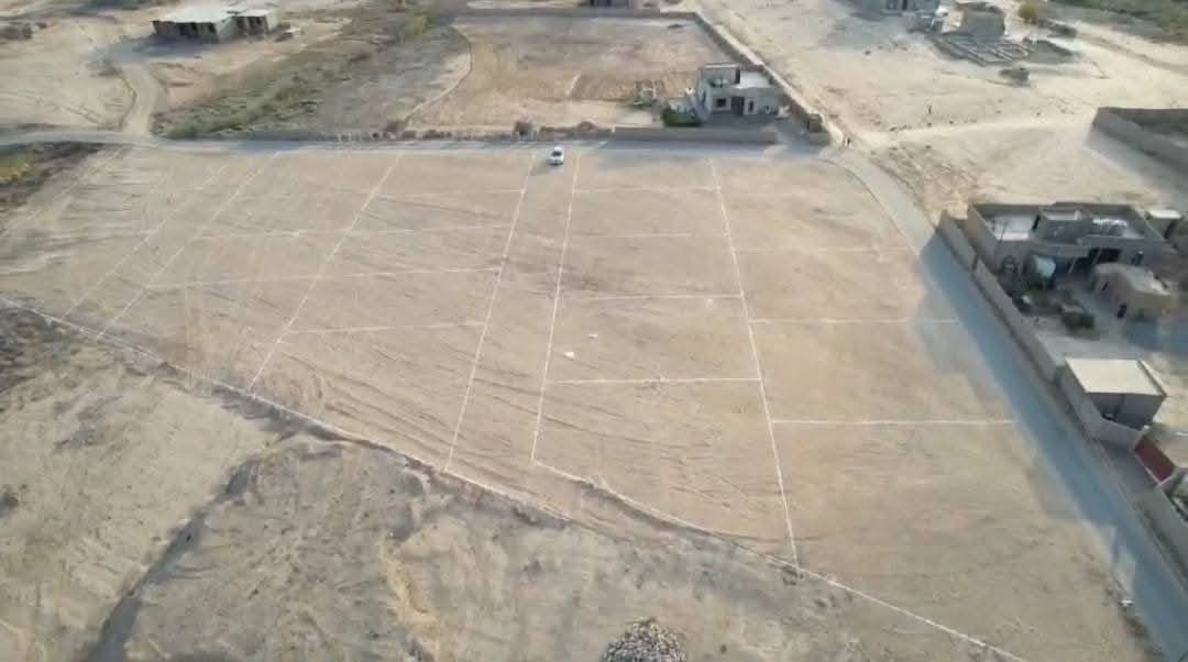 قطع اراضي في قريه سويدان ام الصعو
فيها شبكه كهرباء ماء 
بيع بقسط المريح  مدت 18 شهر لحاملين بطاقه 
 
ماستر كارد الرافدين   النخيل   المعين  رعاية الاجتماعية 

للاستفسار
***********
***********
