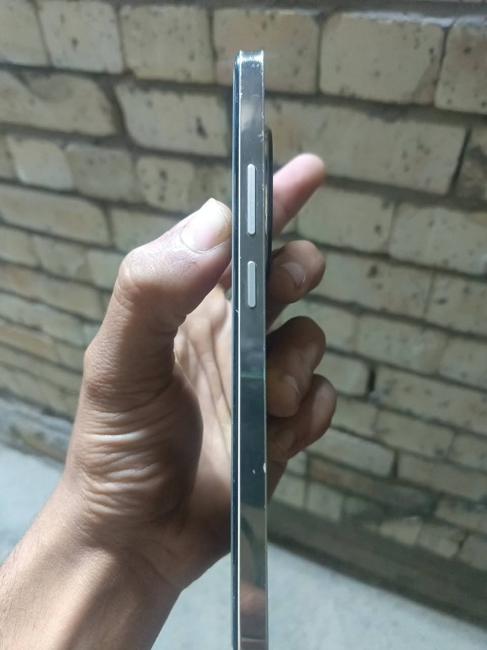 ريلمي 12 بلس 5g الجهاز بلادي نضافتة حلوة السعر 240 الف عنواني مدينة الصدر قطاع 49 واتساب ***********
