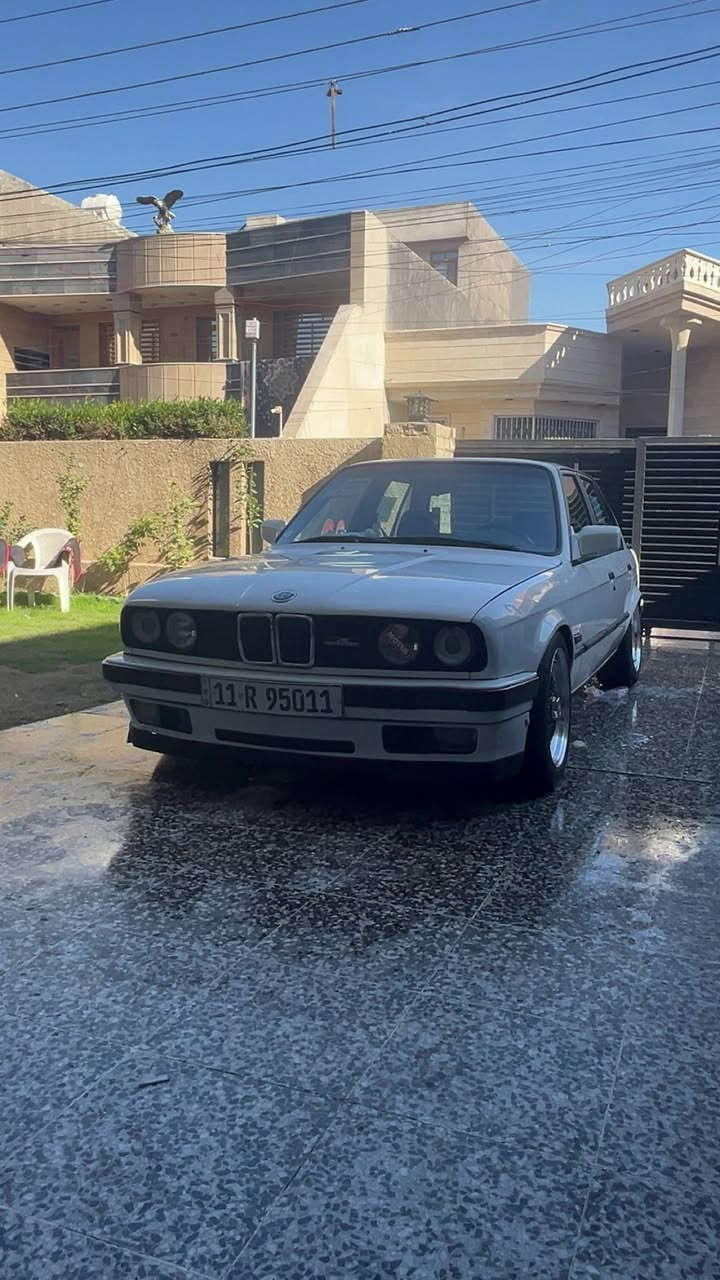 السلام عليكم
زعره موديل 88 مكينه 6 سلندر مفتوح مكينه حاويه 25 كير عادي رقم جديد  بغداد هزه جديده كهربائيات شغاله مهبطه السياره السياره نضيفه وسياره بيها سونار سعرها 54ورقه مكانها بغداد سيديه هـ ***********@
