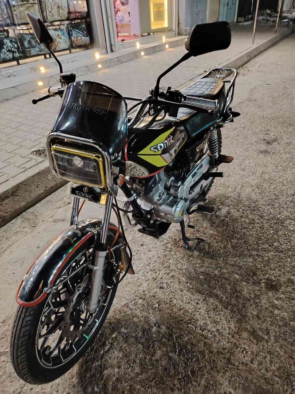 سونيك 25محرك اسبانه ما طاخه محرك 200 بصمه تشغيل بصمه عن بعد سلف كهربايات كله شغال متصرف عليه ربع دبل بانز دشبول اكتروني كله بلادي سعر 775بي مجال شراي تعال خاص رقم ***********

