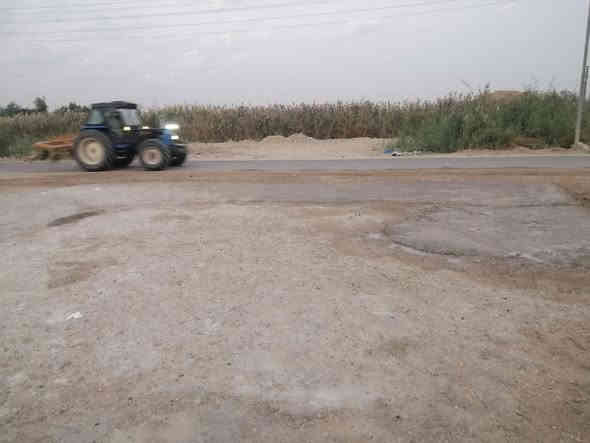 بيت طابوق
بيت  طابقين مساحه ٣٠٠ كونكريت
بيه ٣ اغرف
ومطبخ وصاله وبراني وحمام داخلي وخارجي

مع دونم  زراعيه بستان كامل
الموقع الحمزه الشرقي بالشوفه 
غير متواجد ع الفيس مكلف بالنشر فقط 
لللاستفسار هذا الرقم ***********
