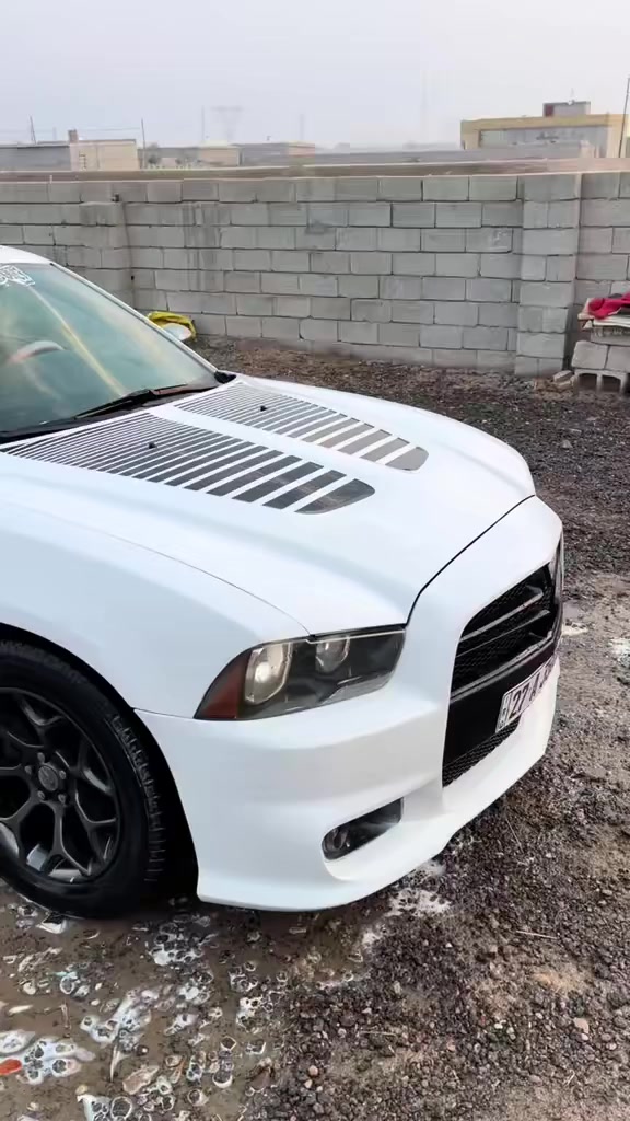 بيع مستعجل جارجر ١٤وارد امريكي تبديل جاملغ وبنيد اصلي السيارة جاهزة باسمي رقم انكليزي ذي قار  السعر 160 وبيها مجال للشراي ***********
