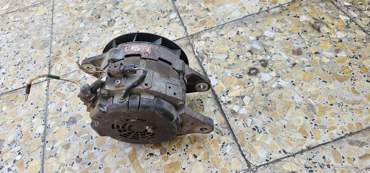 السلام عليكم
تاروسات هواء مال هينو تفصيخ امارات 
سكريتر فول عادي مكان البصره 
***********
