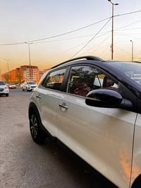 للبيع كيا KX1 موديل 2024 🤍 لون أبيض مع سقف سلايد أسود)  🛣️ ممشى 30 ألف...