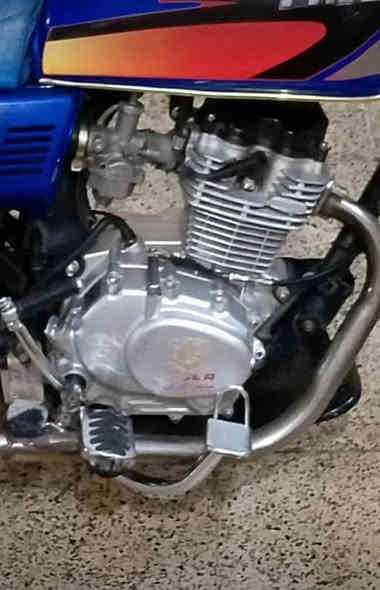 ماطور للبيع تايكر وزن ثقيل باب اول موديل 2020 شرط مامفتوح كهربائيات كلها شغاله تايرات جدد ماطور نظيف حيل مال جناي.... السعر ( 550 )  وبي مجال متواجد على هذا الرقم  (( ‏‪***********‬‏  ))  ....
