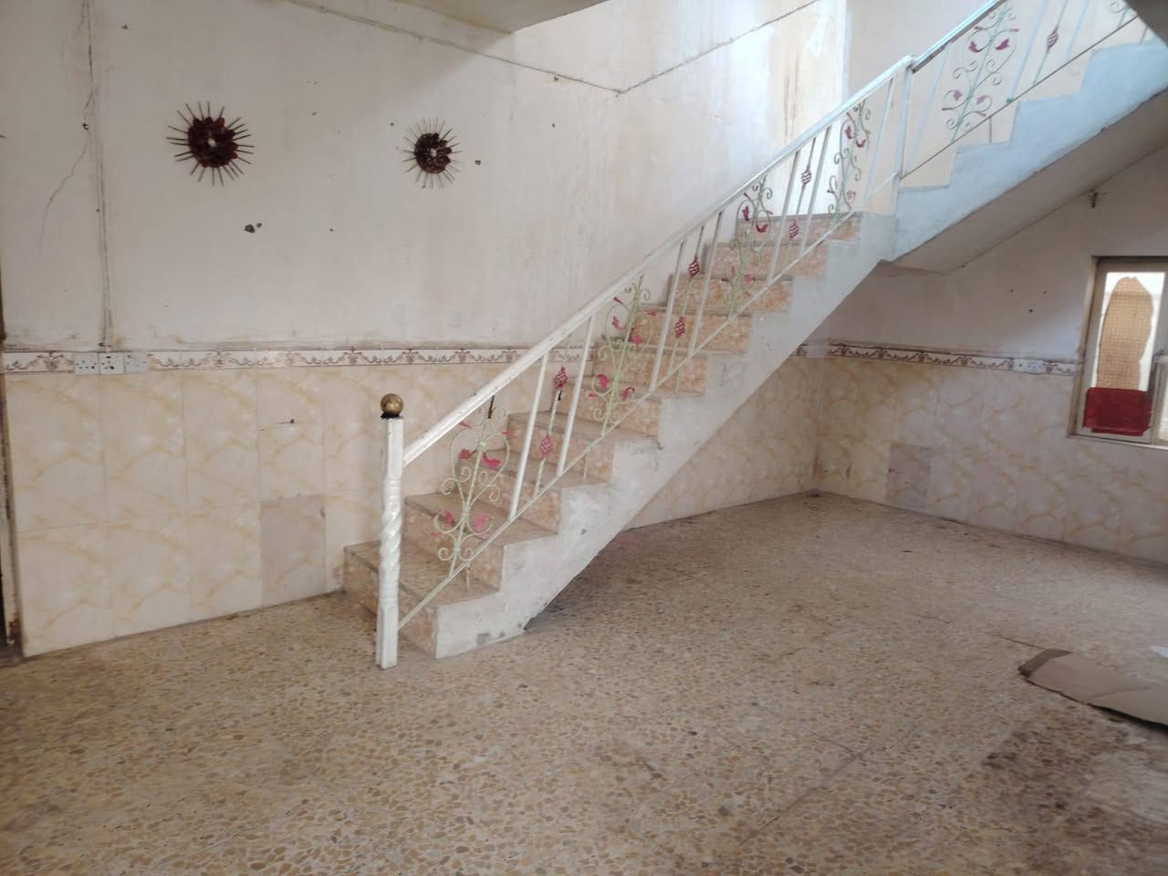 بيت للايجار
شارع بني تميم حي الحكيم

 ايجارة200


**إذا كنت صاحب هذا الإعلان وتريد حذفه لأي سبب، رجاءا أرسل رسالة إلى الدعم الفني**