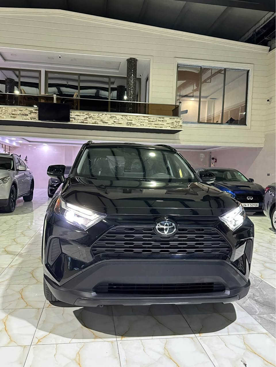 السلام عليكم 
تويوتا راف فور 2023 XLE 

اللوان : اسود 

عداد المسافة : 21 الف مايل  

حجم المحرك : 4 سلندر  

ملاحطة السيارة : جملغ صبغ 💯💯
ايرباك سيستم 

موديل:2023
سعر:238$ ورقة  و مجال  🔥🔥
فول فول مواصفات 𝟏/𝟏.
ما عدا بانوراما 
داخل ابيض و اسود 
بصمة ابواب
بصمة تشغيل
تشغيل عن بعد(𝐑𝐞𝐦𝐨𝐭𝐞 𝐒𝐭𝐚𝐫𝐭)
شاشة دشبول ديجيتال
شاحن هاتف لاسلكي 
ماوس تحكم
كاميرة 
هاند بريك بصمة
اوتو هولد (𝐀𝐮𝐭𝐨 𝐇𝐩𝐥𝐝)
اوتو ستارات (𝐀𝐮𝐭𝐨 𝐒𝐭𝐚𝐫𝐝)
اوتو ستوب (𝐀𝐮𝐭𝐨 𝐒𝐭𝐨𝐩)
رادار امامي (تحديد مسار)
رادار جانبي  (نقاط عمياء)
رادار خلفي (التحذير من الاصطدام)
حساسات امامي 
حساسات جانبي
حساسات خلف
نظام (𝐄𝐜𝐨)
نظام (𝐍𝐨𝐫𝐦𝐚𝐥) 
نظام (𝐒𝐩𝐨𝐫𝐭)
تبريد لمس
تبريد مركزي
كشنات 
كشنات كهربائي 
كشنات تبريد
كشنات دفئة
تحكمات استيرن
استيرن تدفئة
كشنات كهربائي

صندوق شفط كهربائي 
لايتات 𝐋𝐄𝐃 عدسة زينون بيلادي
بلوجكترات 𝐋𝐄𝐃 بيلادي
بكلايتات 𝐋𝐄𝐃 بيلادي
ويل كروم 

تفاصيل اكثر الاتصال علی ارقام التاليه ‏‎‏ 

‏ *********** 📲📲
Duhok أربيل, العراق
