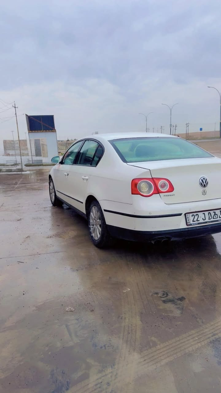 سياره للبيع موديل ٢٠١٠ فول مواصفات السياره آكلين مابيه ولا ضربه رقم كامل دولي محرك ٤ اسلندر تيربو بطاقه بانزين ***********
