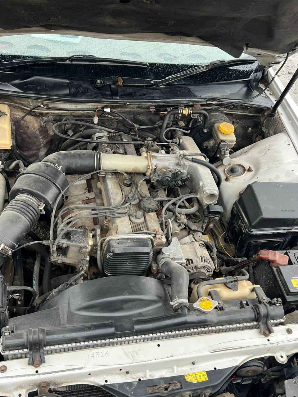 شيزر مديل 2000السياره مصبوغه عام جماليه  السياره جاهزه تبريد تدفها سنويتهاً منتهيا السياره بسمي تحويل ثاني يوم تخم تاير جنون جديد الله شاهد  هـٰٖۧذا رقمي *********** البصرة, العراق
