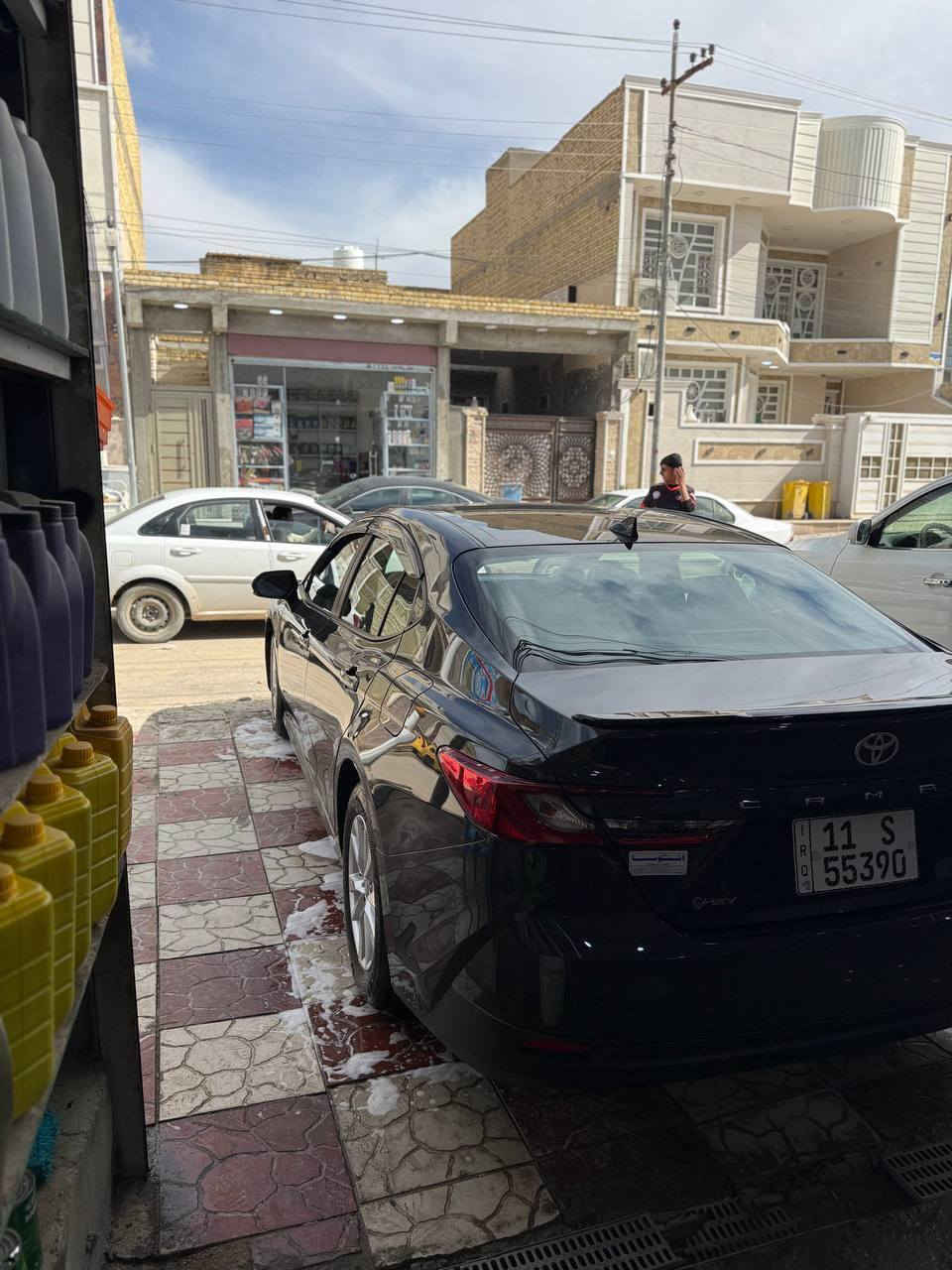 سلام عليكم كامري 2025 ماشيه ٤٩ حادث موجود بل منشور السعر ٢٢٠ وبيه مجال بسيط غير متواجد علئ الفيس ***********
