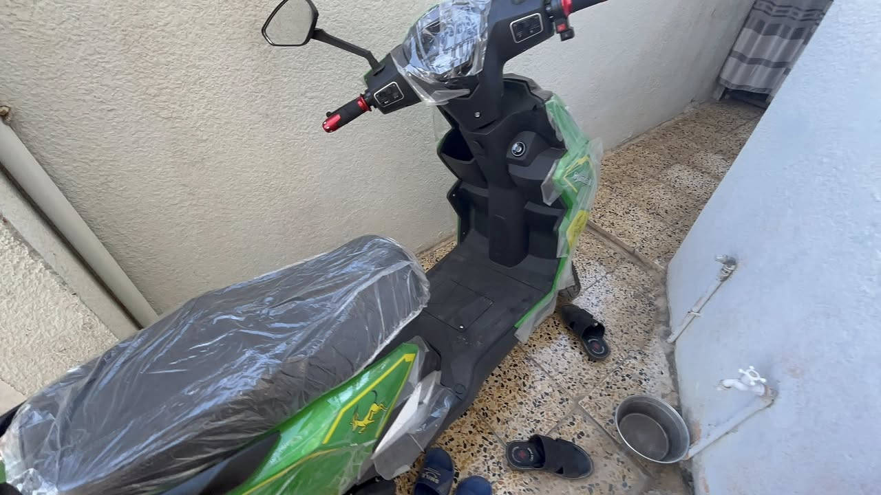 السلام عليكم دراجه شحن سكنس جبلي 6بطاريات الدراجه جديده ونظيفه حيل وماطالع بيهاا غير 7 مرات شاحنه جديده وخوذه ايضاً جديده 
(عنوان حي الميثاق) إذا شراي اتصل عله الرقم وتدلل لاين ماجاوب اي تعليق رقم الهاتف او الواتساب ***********
