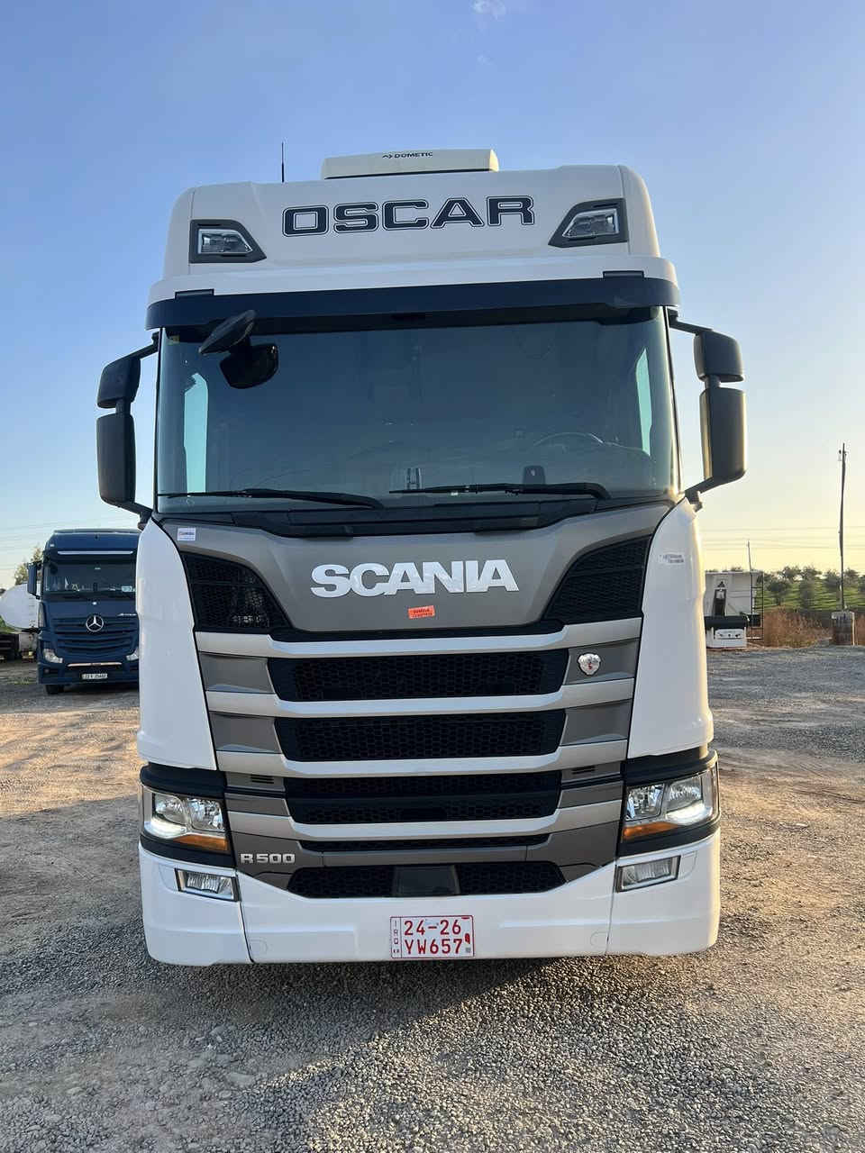 موديل 2018 كاتي دخول جديد
حجم 500 R 
فول مواصفات تبريد رتايدر ثلاجه كاميره حساس 
سعر 400 $ بيه مجال 
معرض حجي رمضان اربيل كلك 
***********
***********
