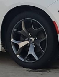 عندي هذا الويل كب حجم 20 بي تخم تاير جديد اريد مراوس بويل حجم 18 العنو...