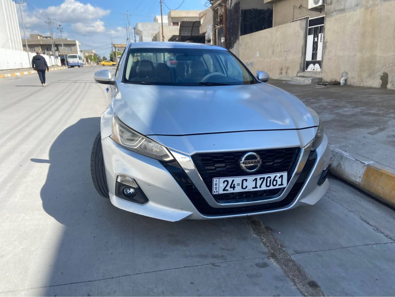 نيسان التيما 2019 فول السياره بدون سلايت 
ضرر البونيد وطاك ايرباك الستيرين 
كير ومحرك بشرط وسياره بسمي تحويل ثاني يوم رقم سياره دهوك ومكانها كركوك الاستفسار الاتصال ***********
سعر 137 بي مجال قليل كركوك, العراق
