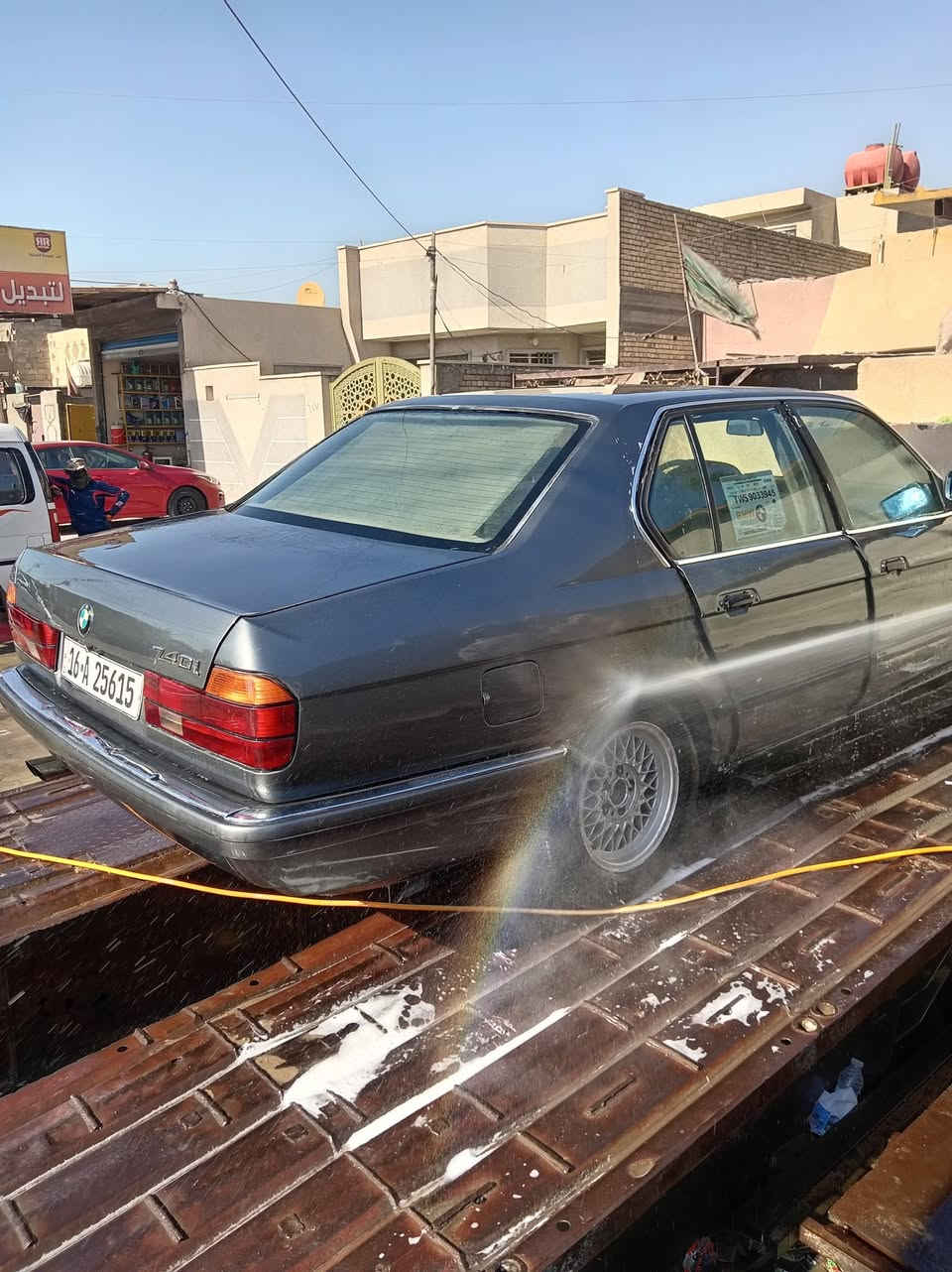 بي ام موديل 89للبيع المكان بغداد مصبوغه جماليه رقم نكليزي شرعي تحويل بيها نوزلات والتانكي بي وصاخه ودبل واكف بغداد *********** اتصال الشراي وبل خدمه سعر 37 وبيها مجال بصيط
