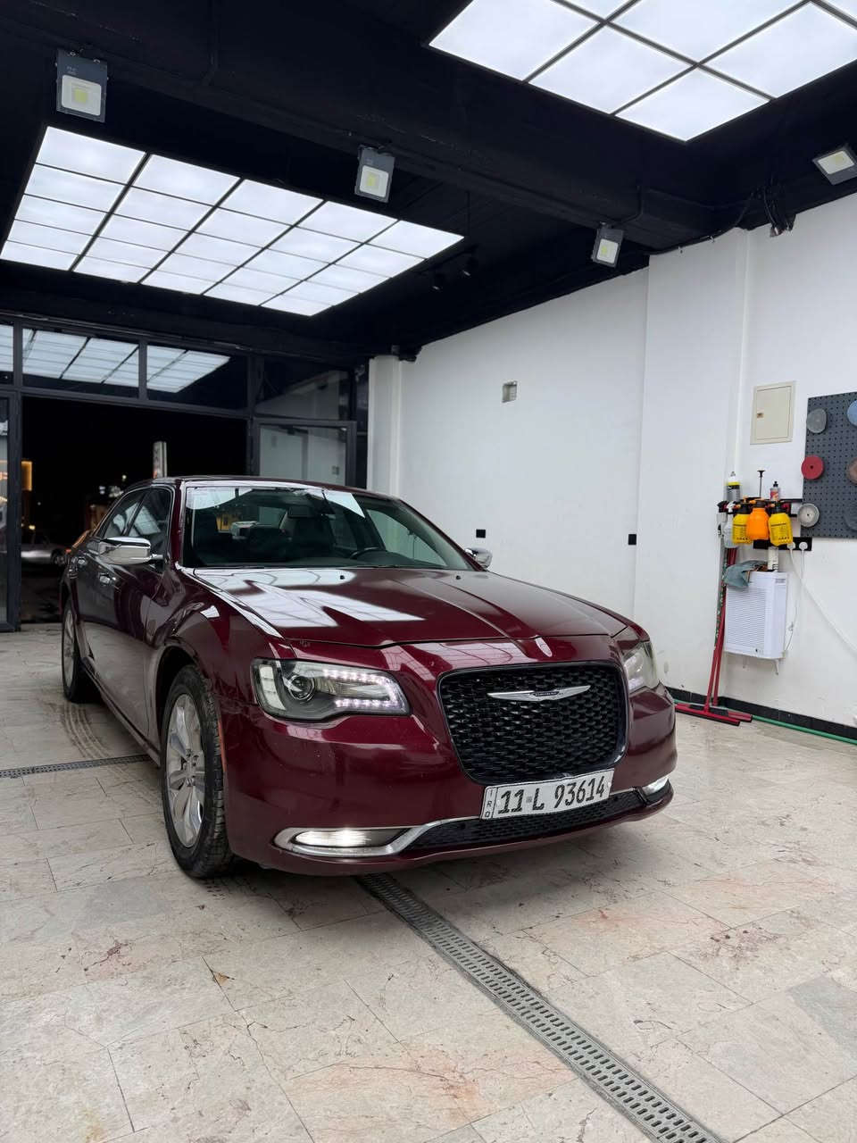 السلام عليكم

اوباما 19 لمتد للبيع السياره فول بنوراما طكتين كشنات سترين تدفئه تبريد رقم بغداد بسمي ماشيه 115 الف بيها صبغ جاملغ وبنيد فقط رش السياره بدون معجون السعر 215 للتواصل *********** بغداد, العراق
