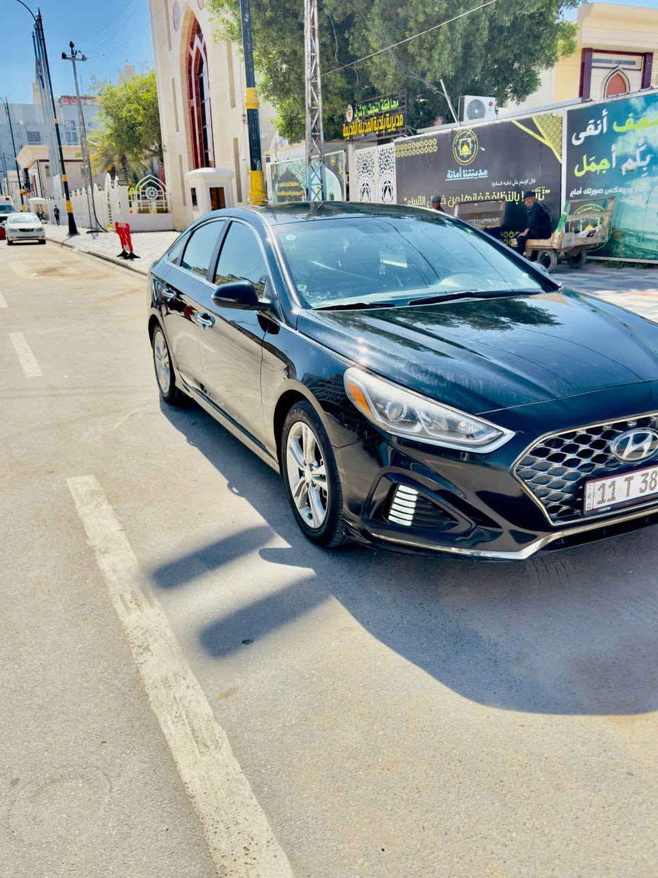 سوناتا 2019 حادث خلفي جاملغين او قبق جنطه بدون ايرباك بدون بارد لادحجه ولا شخط صفاحه موس
 ماشيه 70mi  مكينه كير ما مفتوحات تبريد حداديه كله شرط بسمي رقم نكليزي بيه منظومه غاز يعني انسه الادونز والصرف زارعله عدسات زنون تكلبلك الشارع نهار 
السياره ستوني مسويله بوليش او حمام جاهزه من كلشي 
سعره 118 بيه مجال بسيط مكانه نجف 
الاستفسار *********** النجف, العراق
