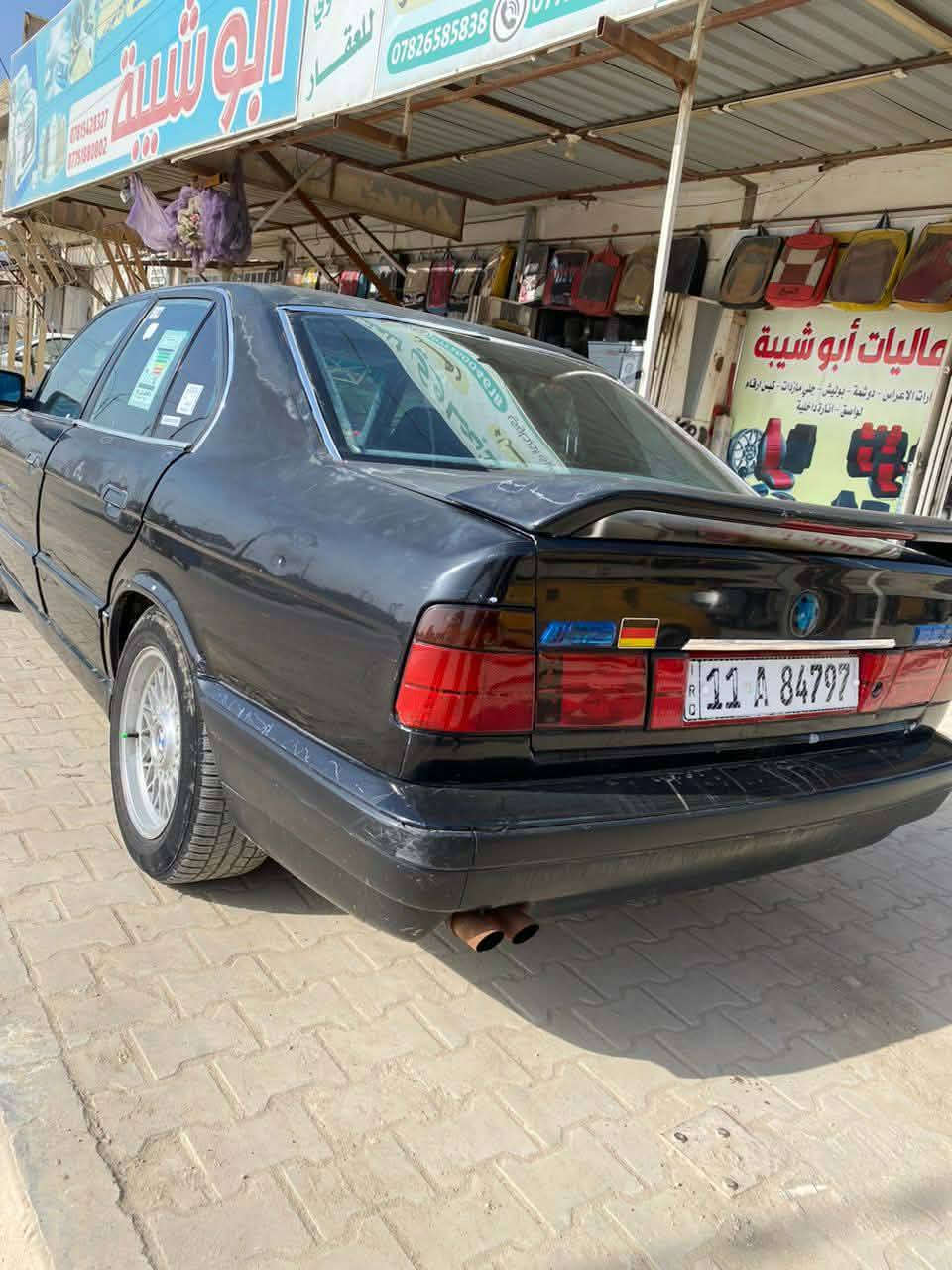 سلام عليكم
بي ام bmw 520 للبيع 
لون أسود رقم بغداد تحويل مباشر كلشي مصفر السعر 47 وبية مجال 
محرك فانوس مسكر
موديل 92 شرط التحويل
   
سياره رادلها ترتيب شوية 
تواصل ع رقم  *********** بي وات ساب مكان الدوانية
