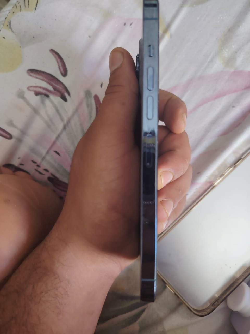 آيفون 13 برو ماكس
ذاكرة 128 .. البطارية 85‎%‎ 🔋✅
مايعبر حصر هوى ✅
فقط الظهر مفطور
السعر : 575 بيه مجال💜


**إذا كنت صاحب هذا الإعلان وتريد حذفه لأي سبب، رجاءا أرسل رسالة إلى الدعم الفني**
